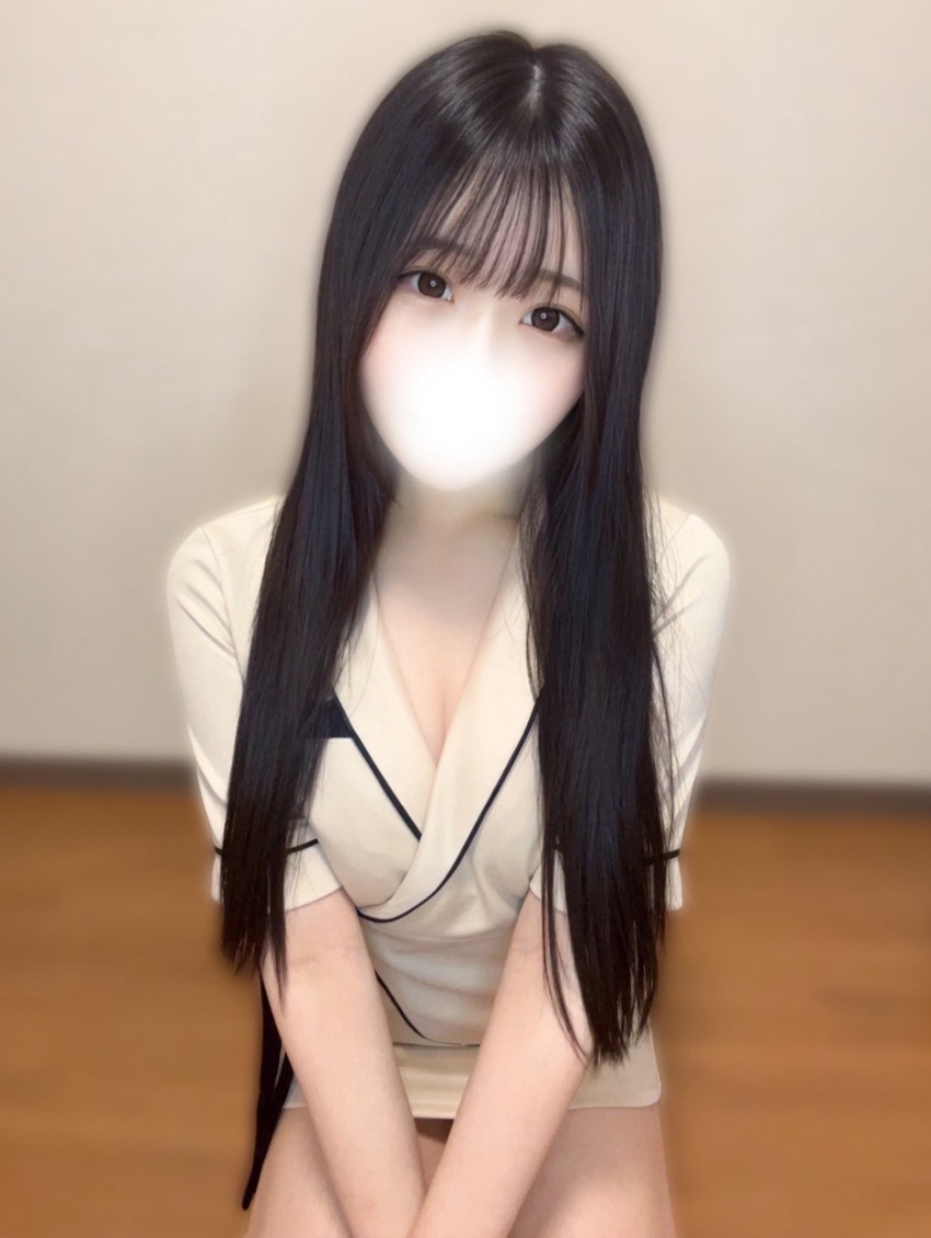 白銀りぜ